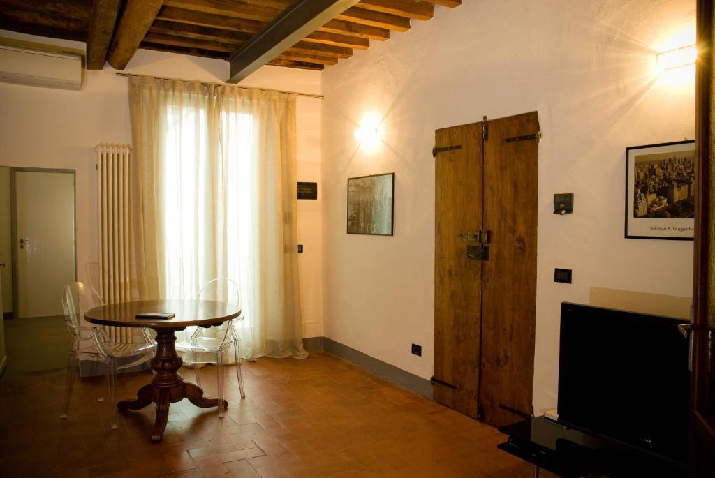 Callegherie 21 Boutique B&B Imola Bilik gambar