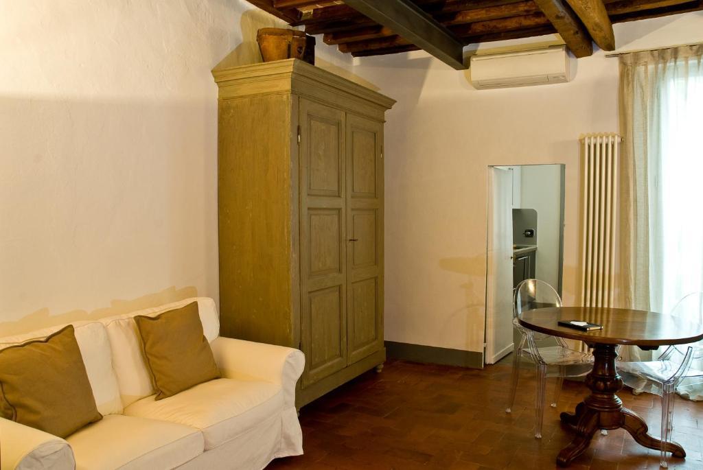 Callegherie 21 Boutique B&B Imola Bilik gambar