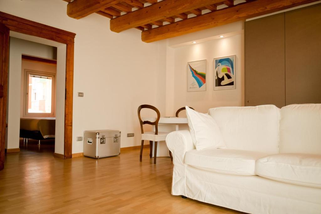 Callegherie 21 Boutique B&B Imola Bilik gambar