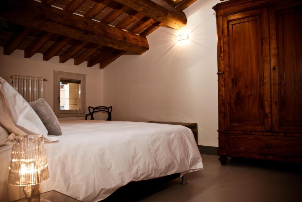 Callegherie 21 Boutique B&B Imola Bilik gambar